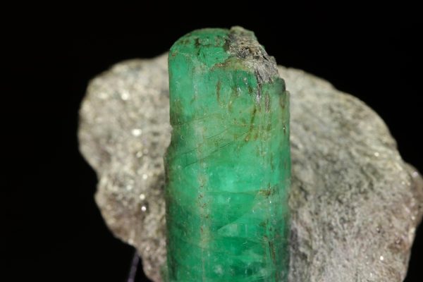 Emerald - Image 12