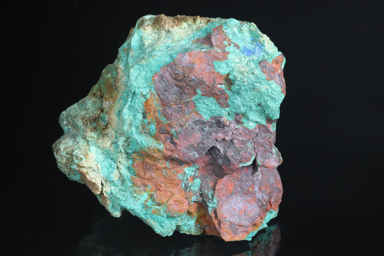 Cuprite, azurite