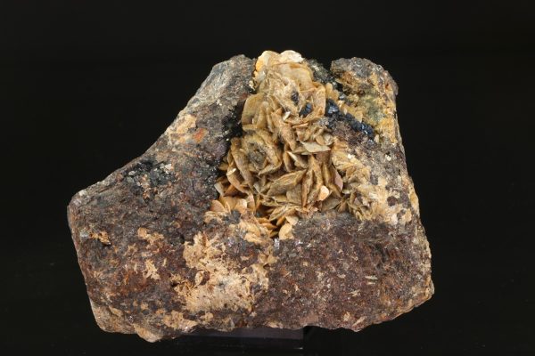 Siderite, sphalerite