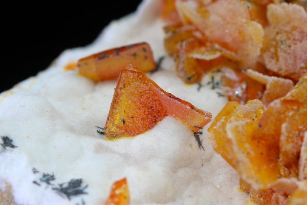 Wulfenite, plattnerite - Image 4