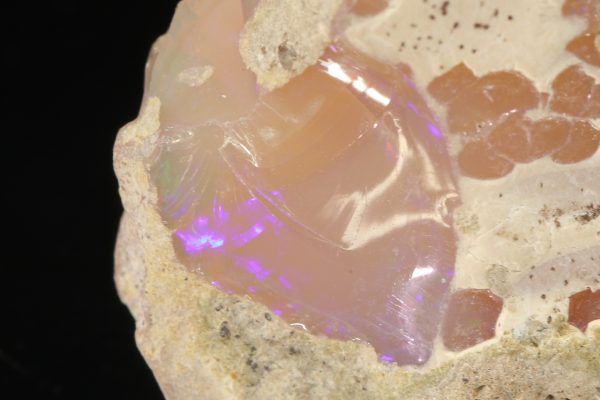 Precious opal