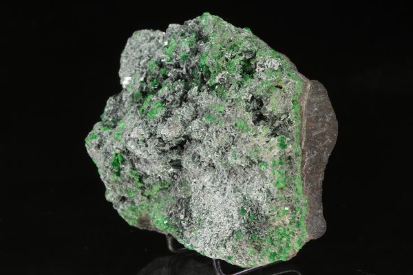 Uvarovite, clinochlore - Image 3