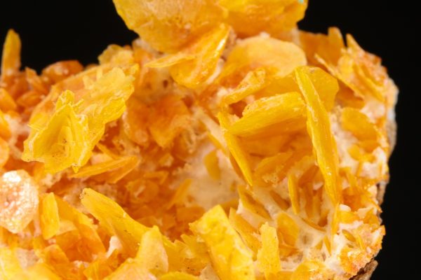 Wulfenite - Image 7