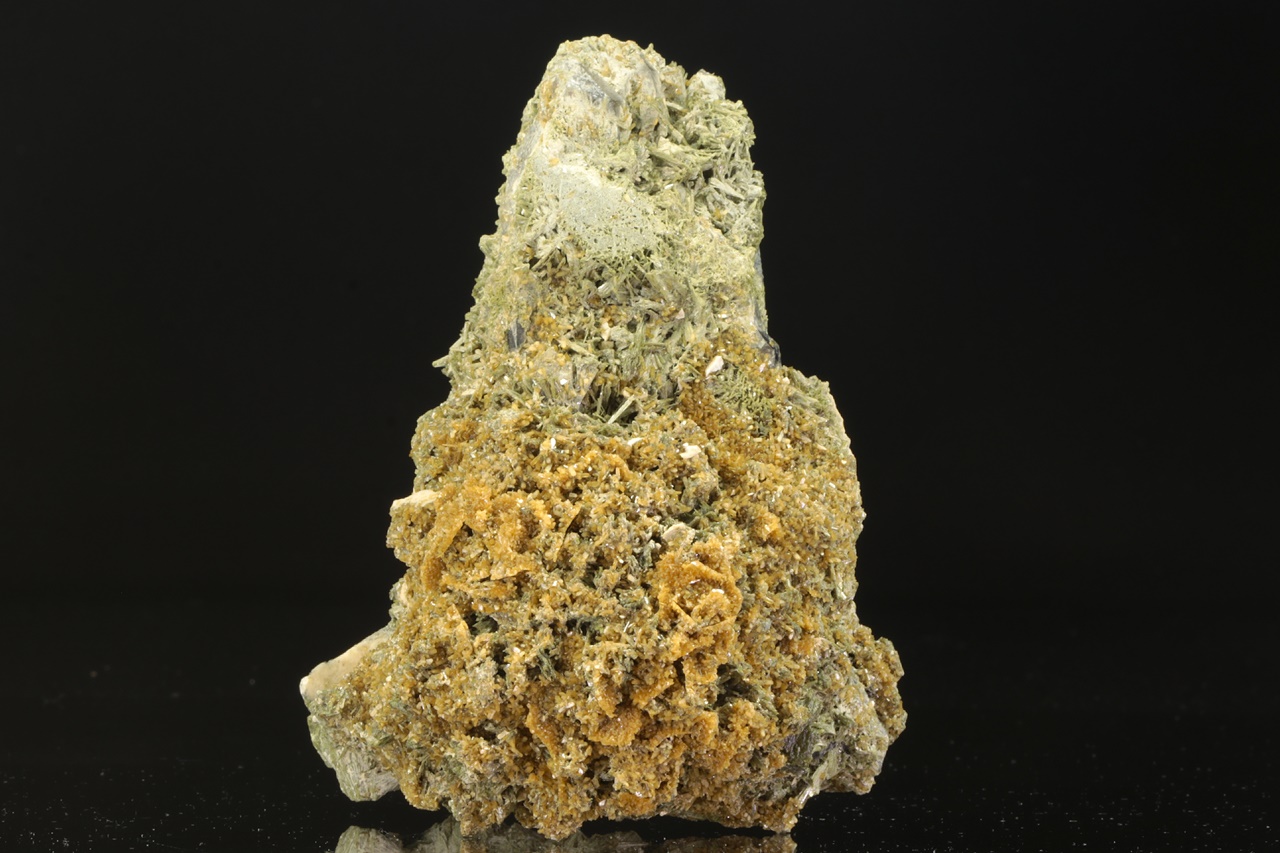 Epidote, stilbite