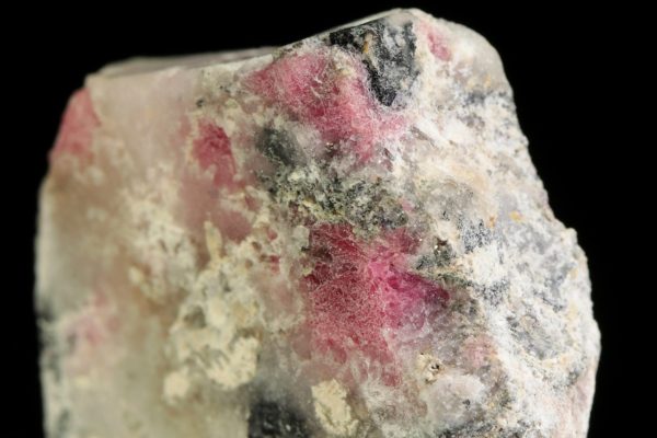Tugtupite