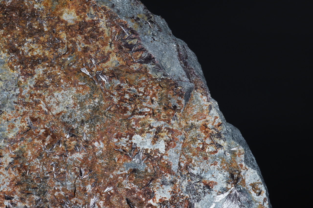 Kermesite, stibnite - Image 8
