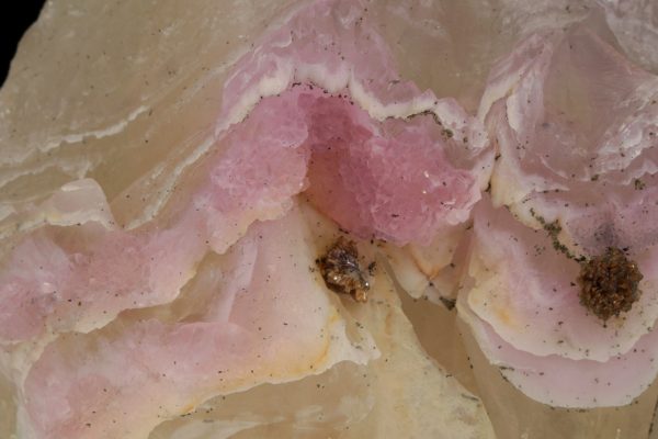 Rose quartz, eosphorite - Image 6