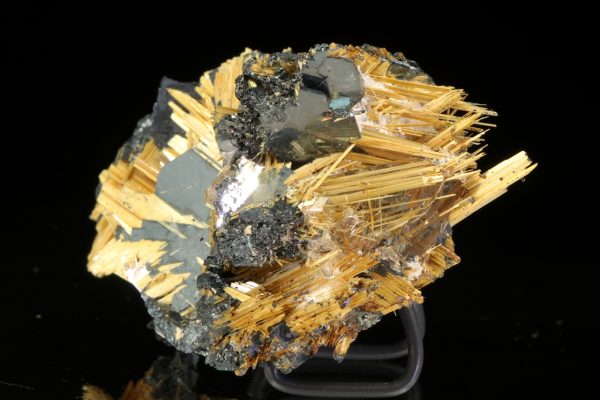 Rutile, hematite - Image 4