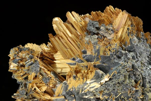 Rutile, hematite - Image 7