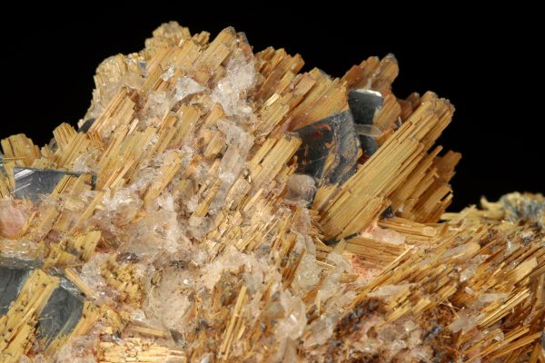 Rutile, hematite - Image 11