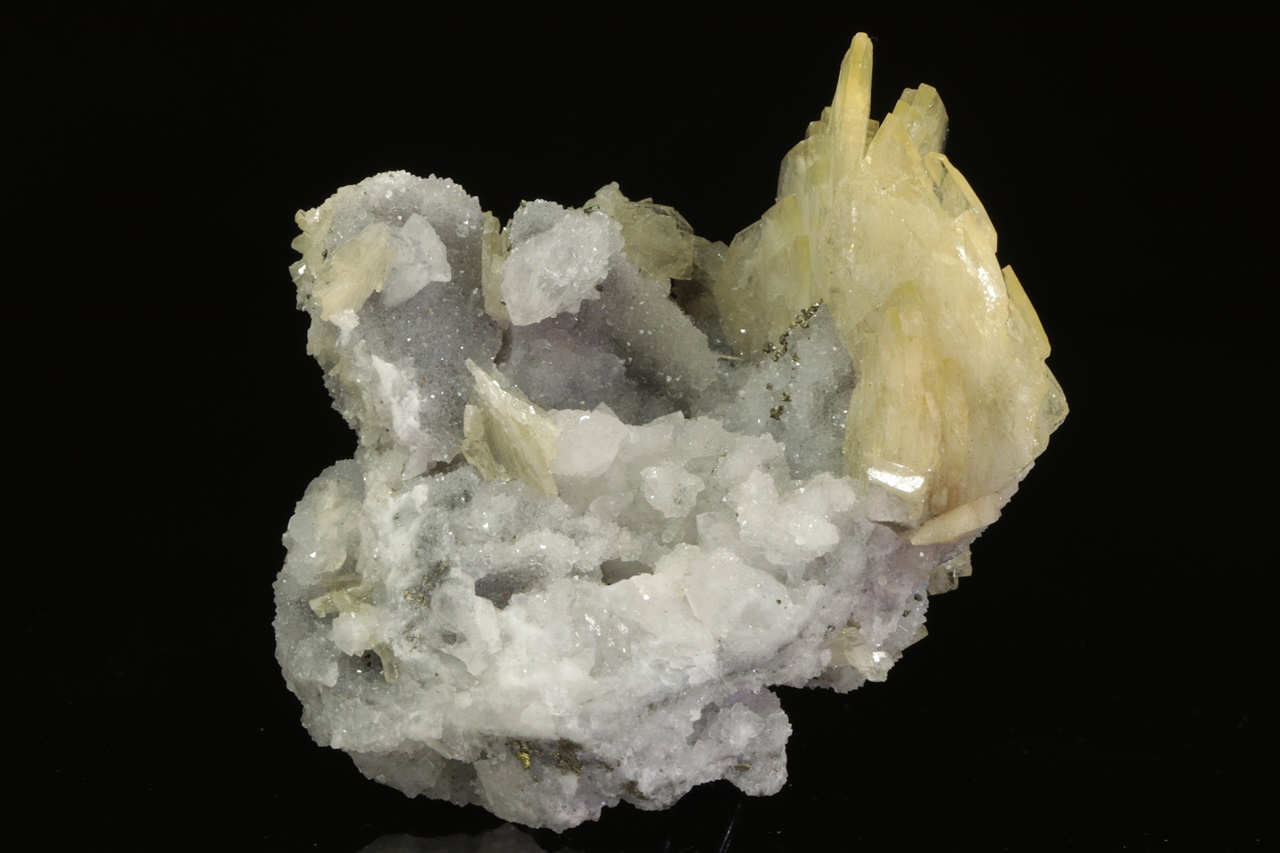 Baryte, quartz
