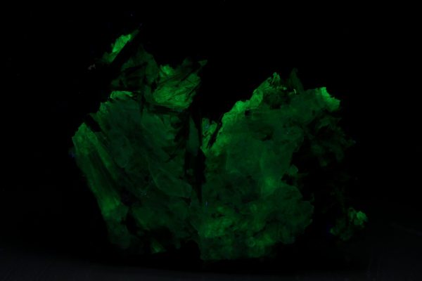 Rutile, hematite, hyalite - Image 2