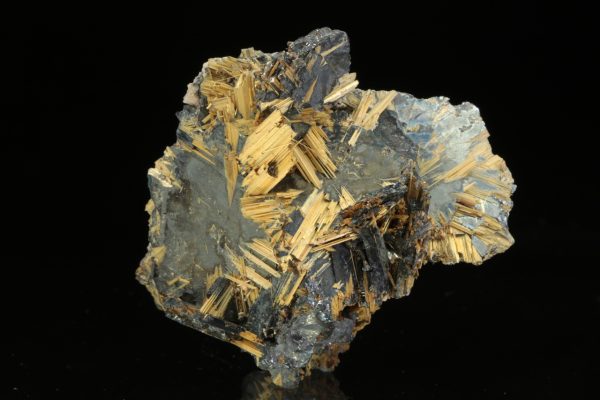 Rutile, hematite