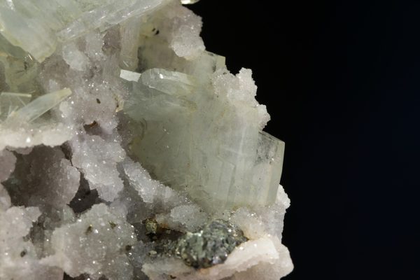 Baryte, quartz - Image 10