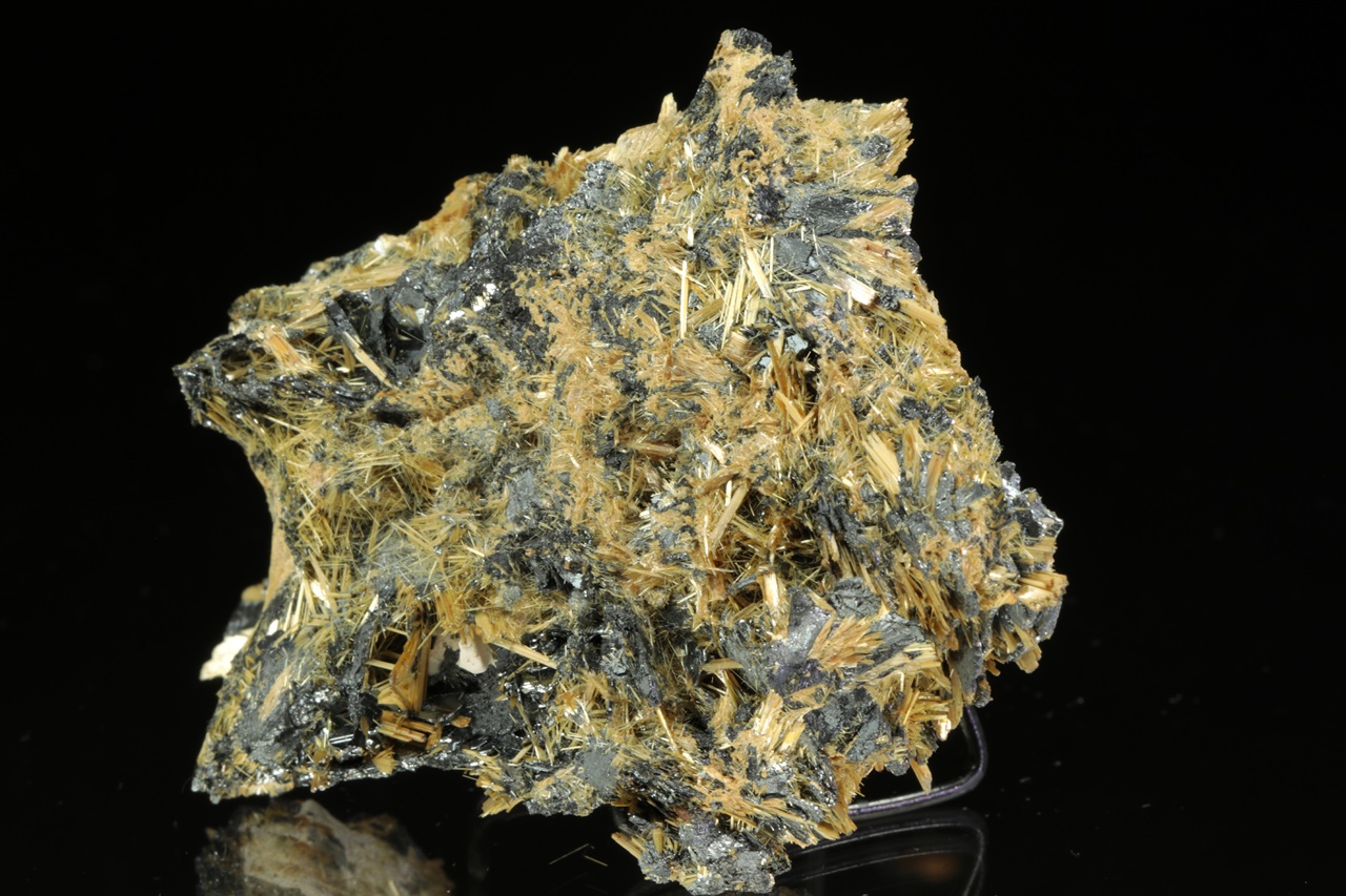 Rutile, hematite - Image 5