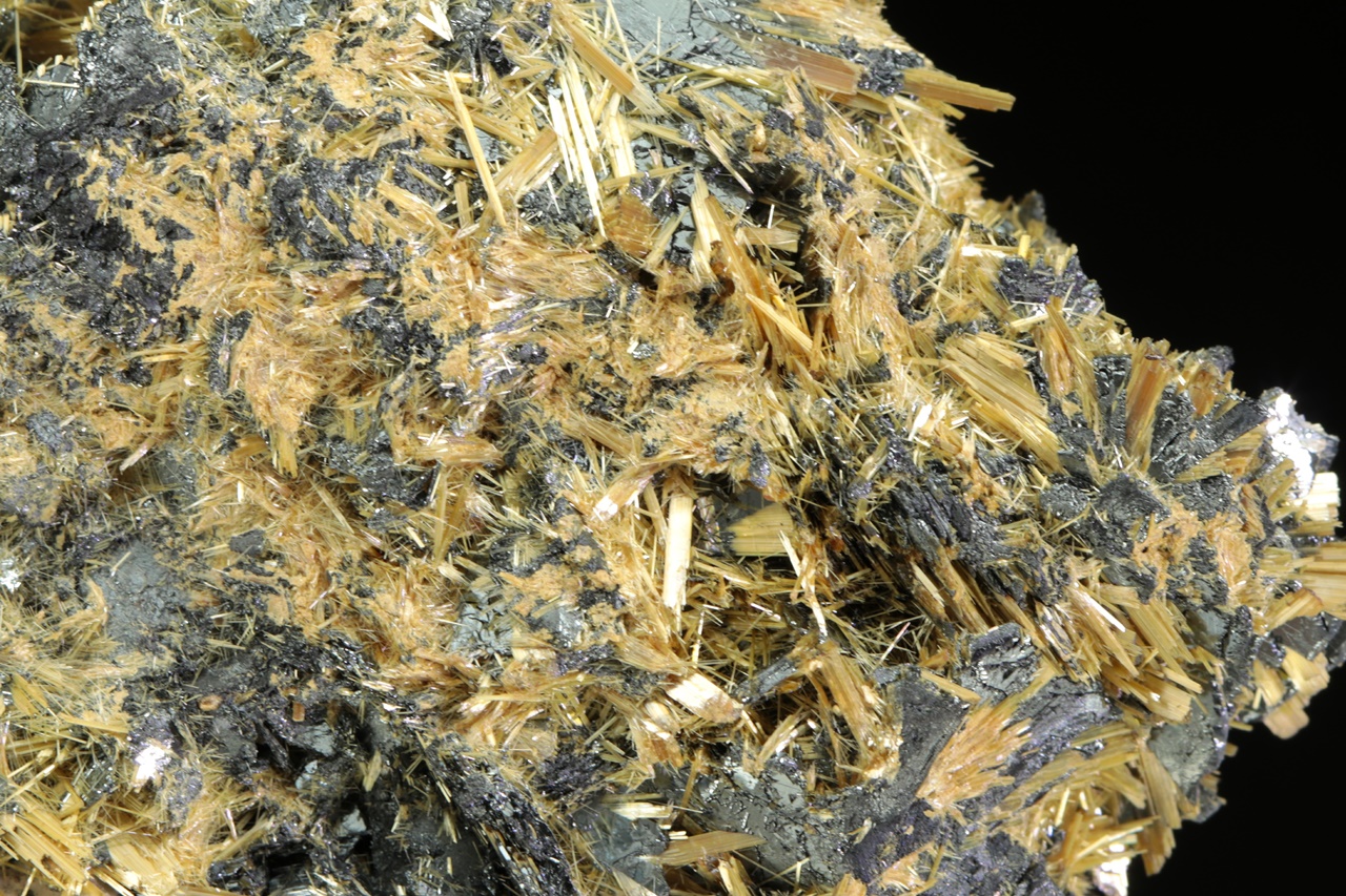 Rutile, hematite - Image 12