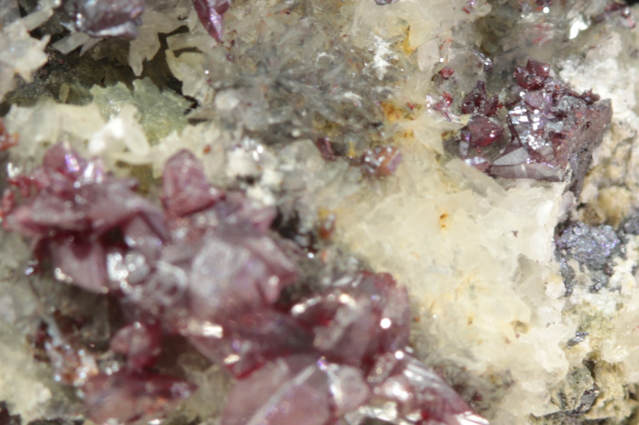 Xanthoconite, proustite - Image 7