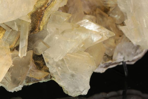 Gypsum - Image 9