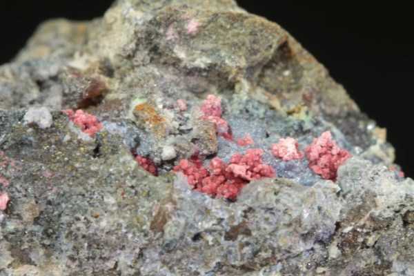 Babanekite