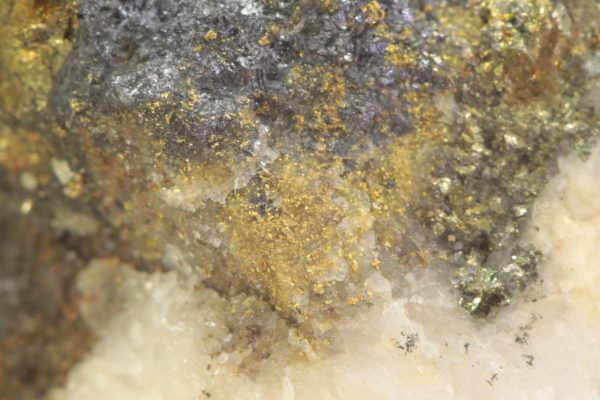 Gold - Image 9