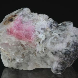 Tugtupite