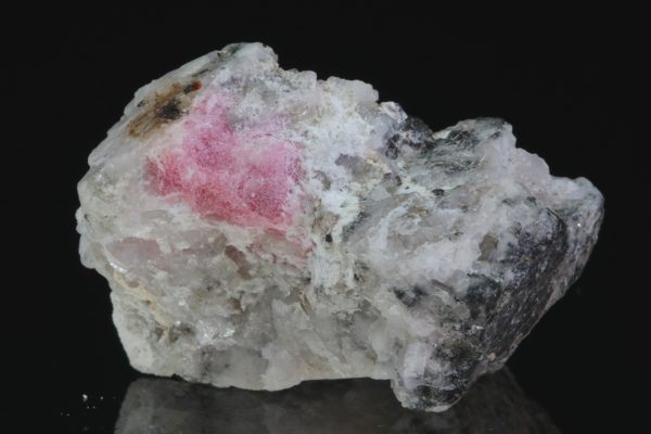 Tugtupite