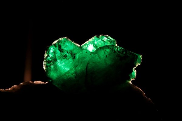 Emerald - Image 11