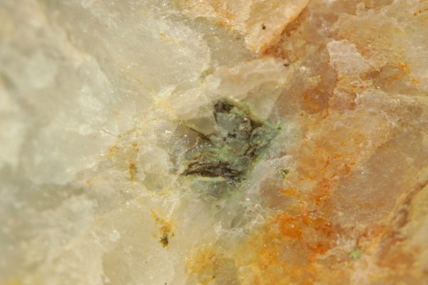Zavaritskite, preisingerite, russellite - Image 9