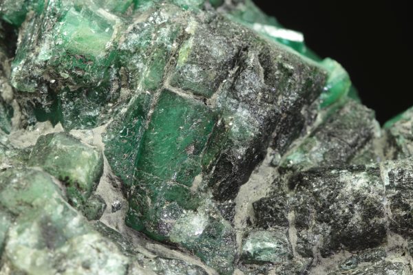Emerald - Image 12