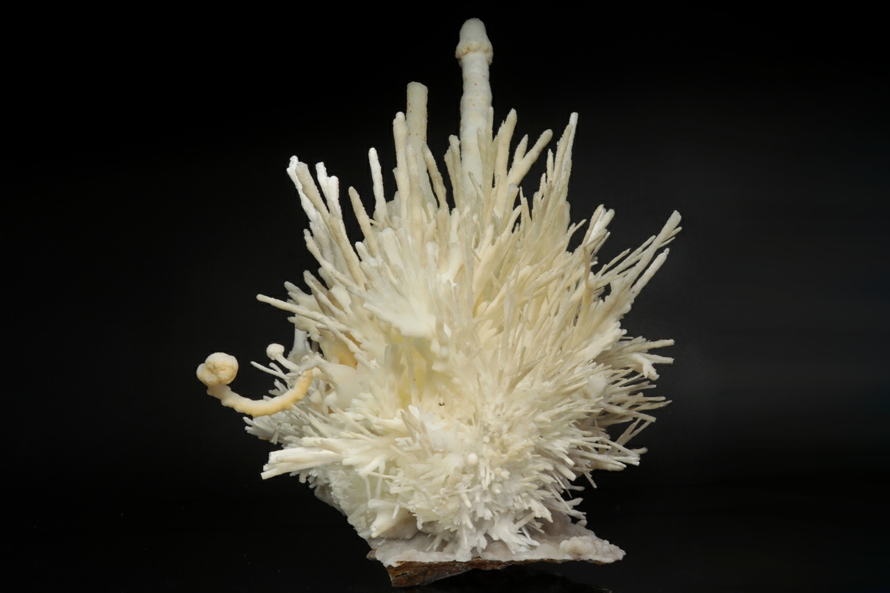 Aragonite - Image 5