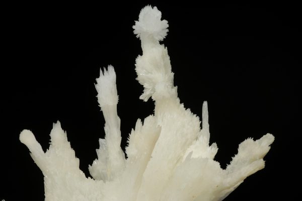 Aragonite - Image 8