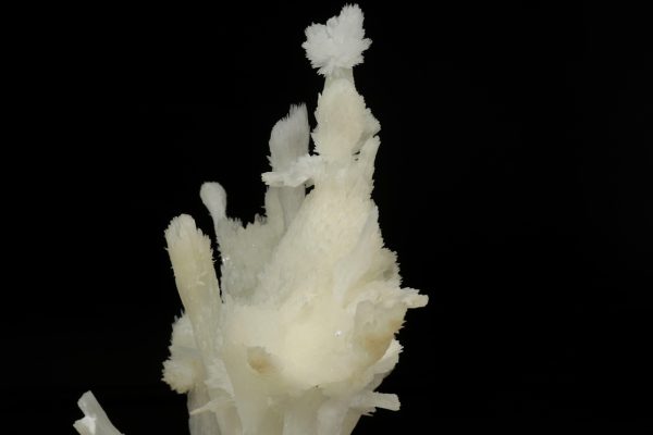 Aragonite - Image 7