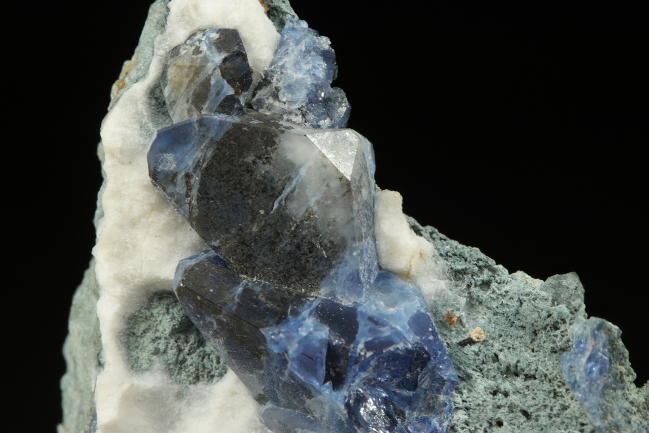 Benitoite - Image 6
