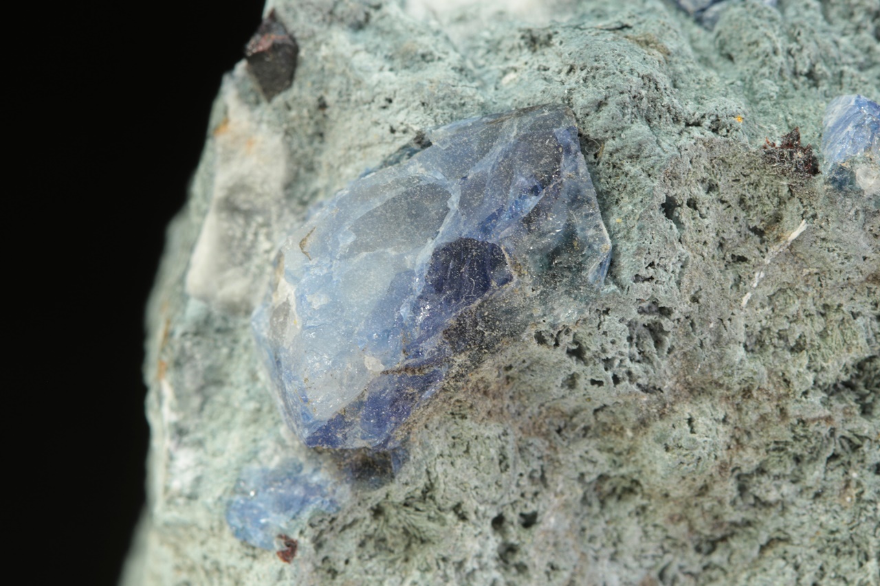 Benitoite - Image 9