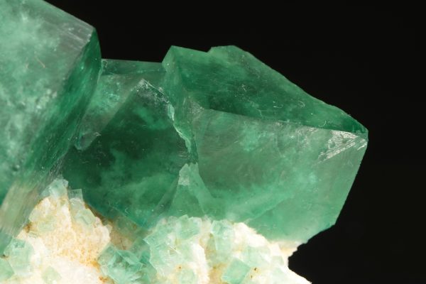 Fluorite . - Image 6