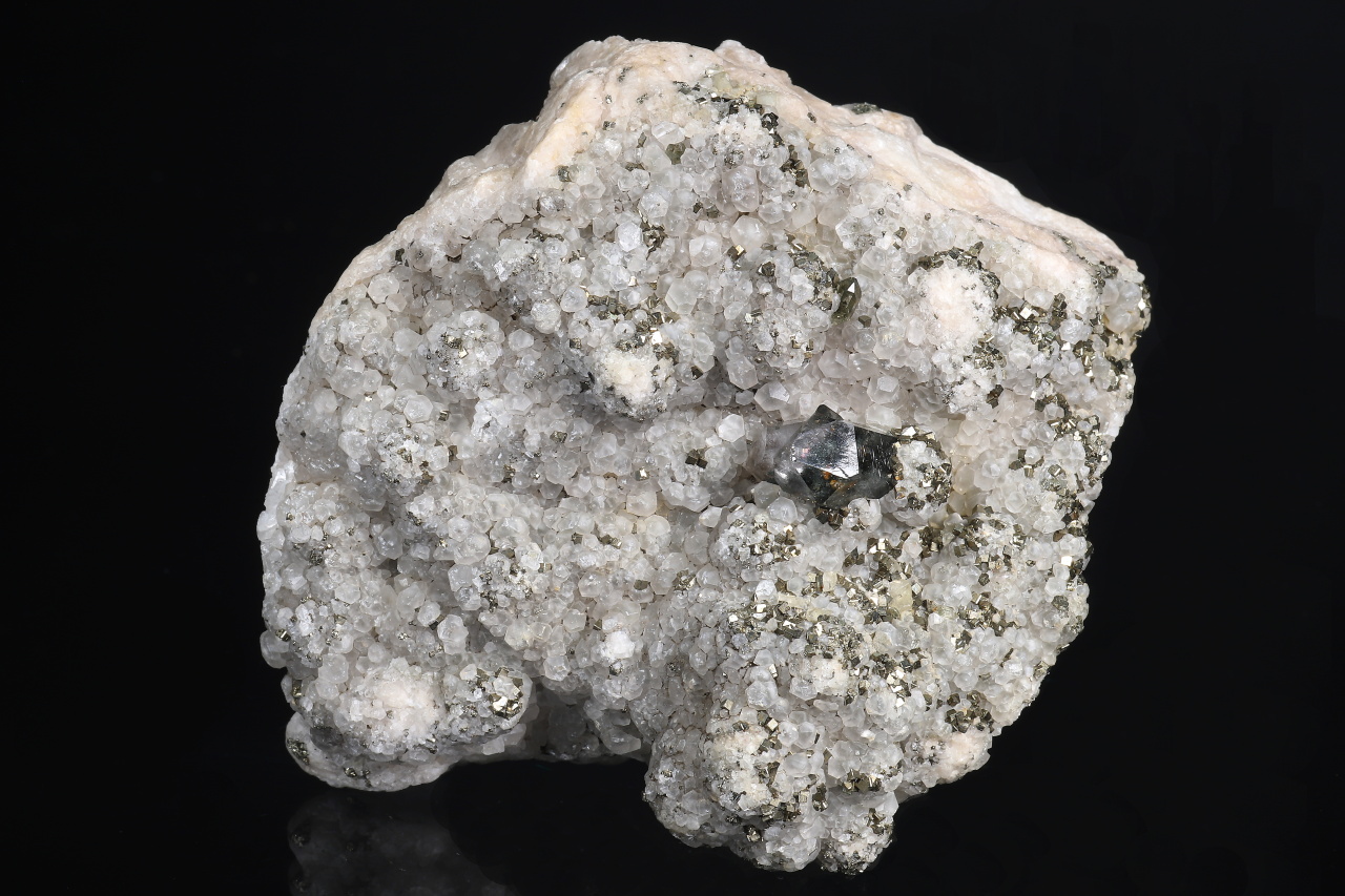 Quartz, calcite - Image 2