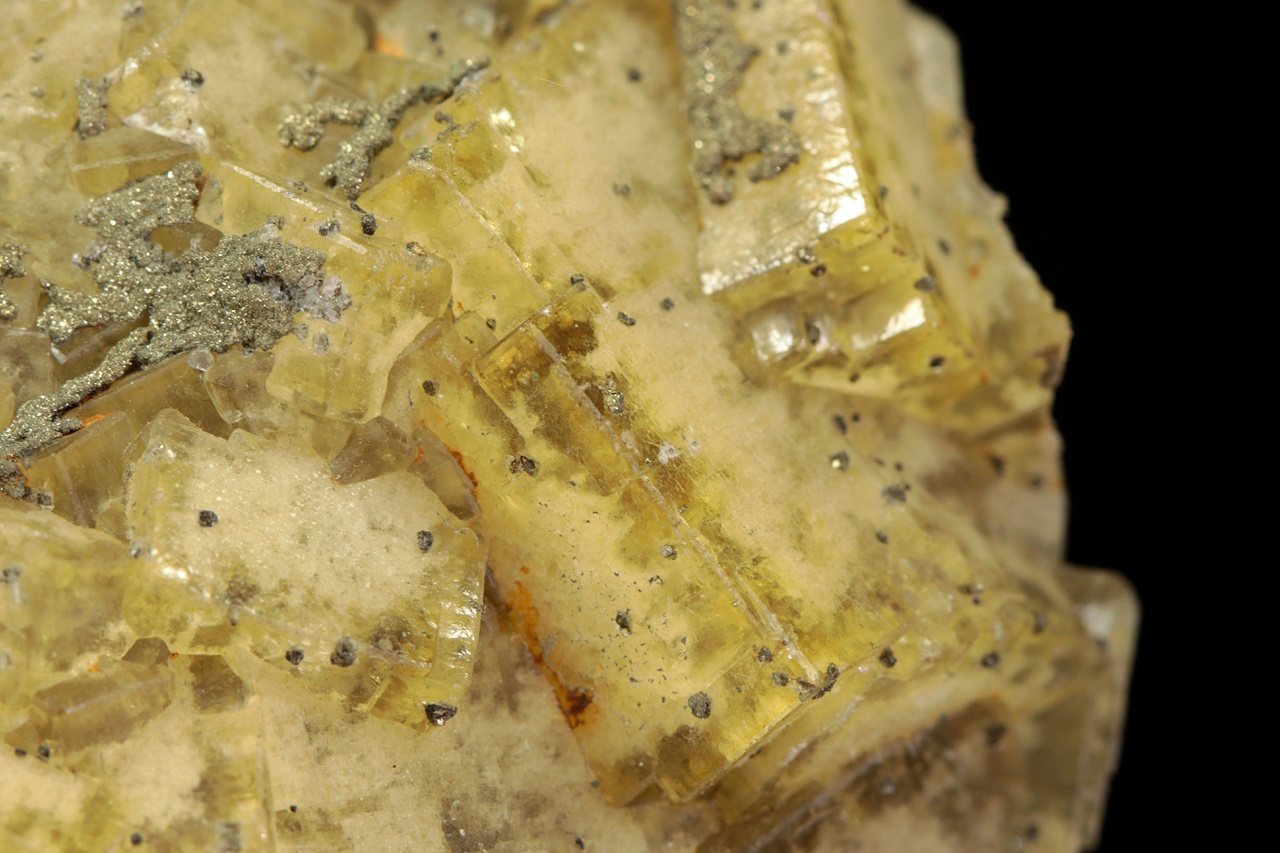 Fluorit, pyrit - Image 7