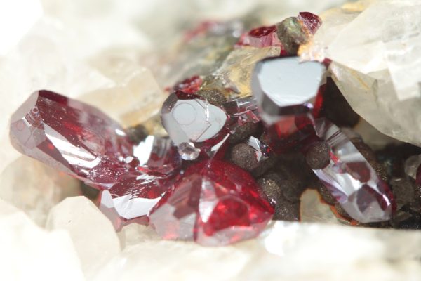 Proustite, xanthoconite - Image 5