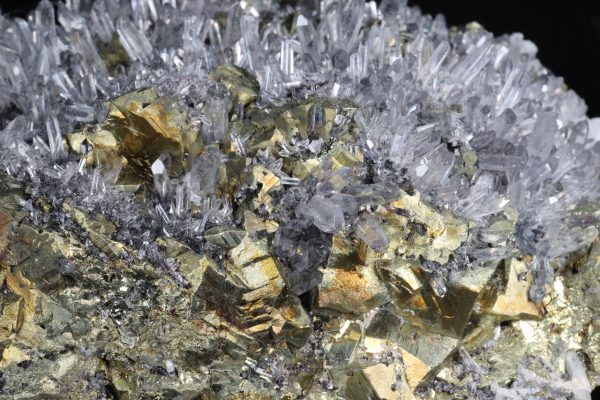 Chalcopyrite, rock crystal - Image 4