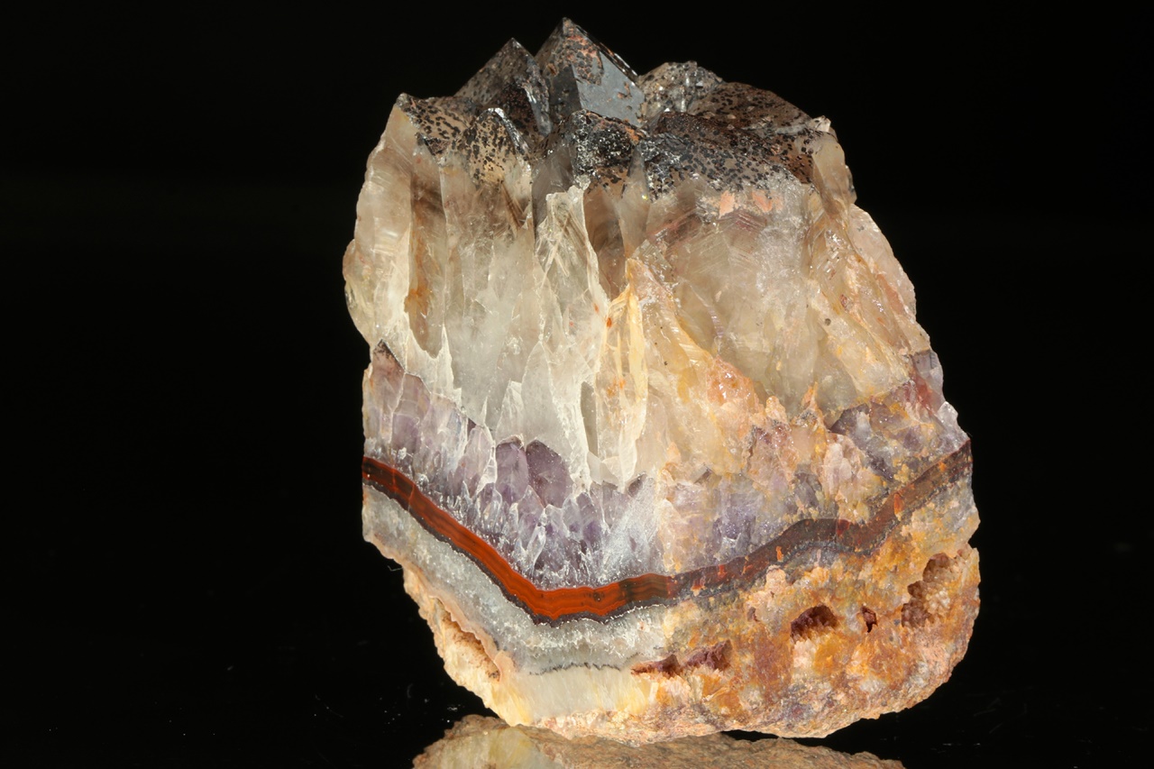 Amethyst, goethite - Image 2