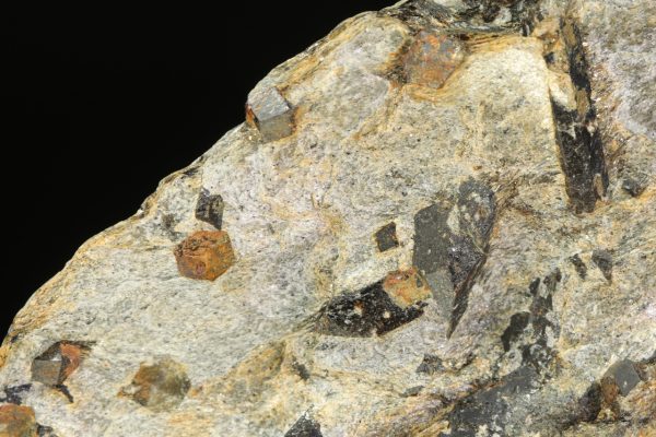 Staurolite, almandine - Image 4