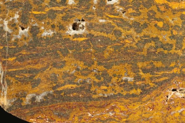 Ferruginous quartz - Image 3