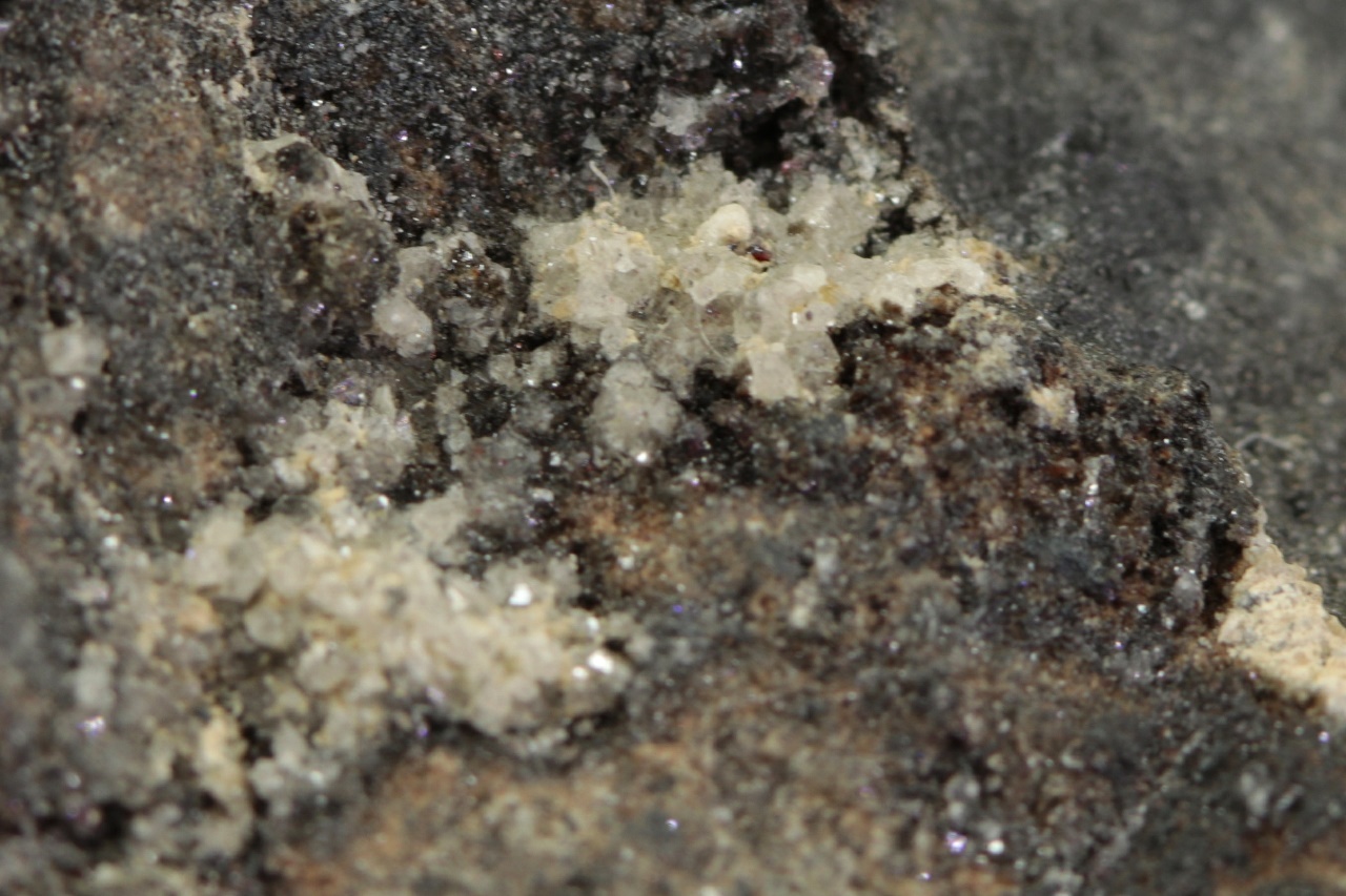 Proustit, arsen, arsenolit - Image 11