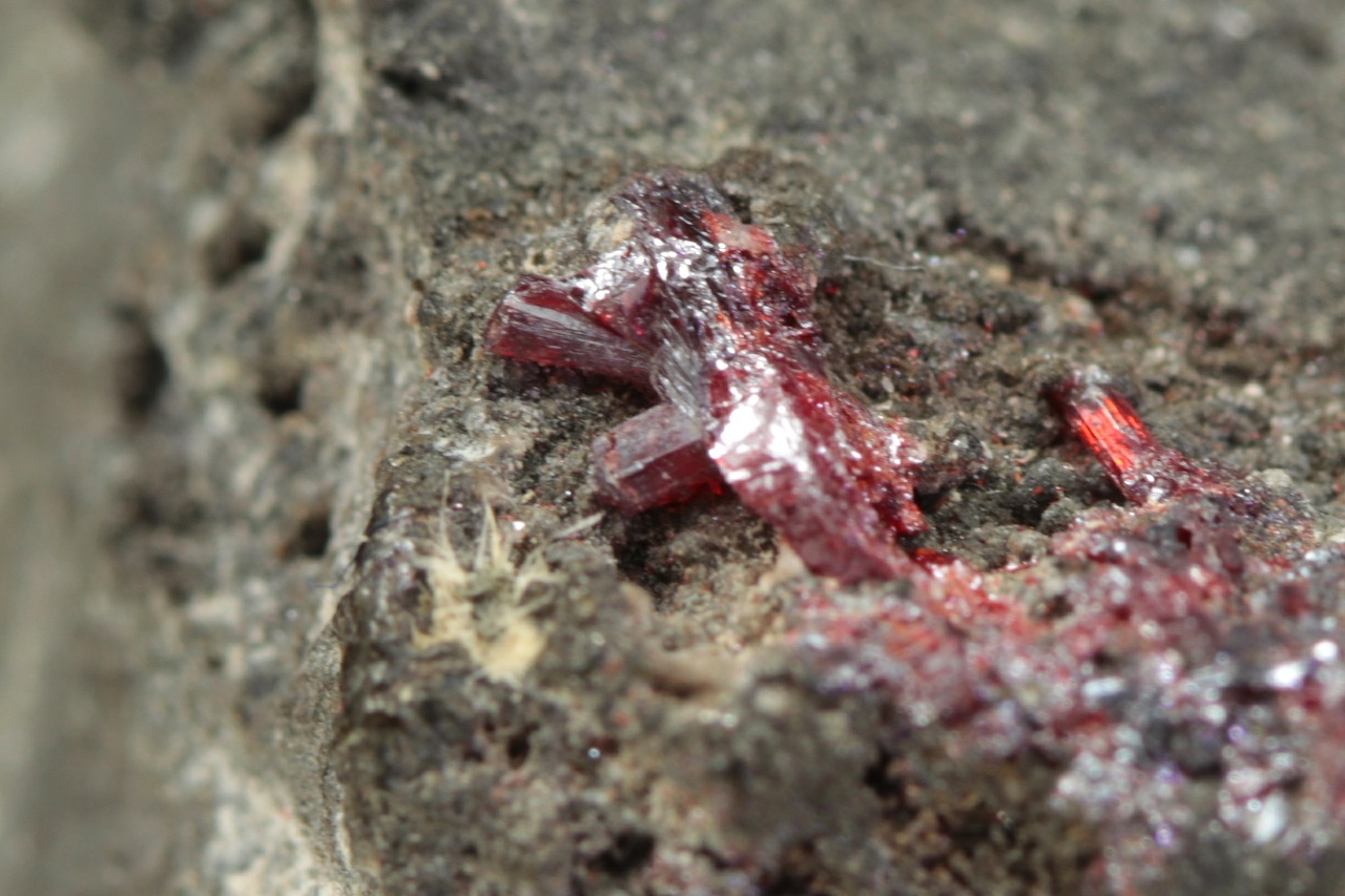 Proustit, arsen, arsenolit - Image 15