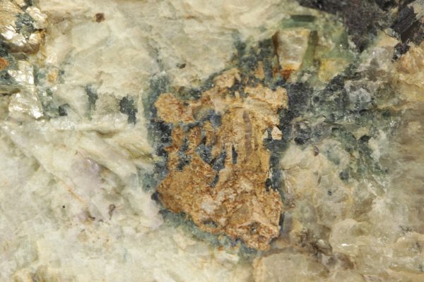 Cassiterite, elbaite, amblygonite - Image 7