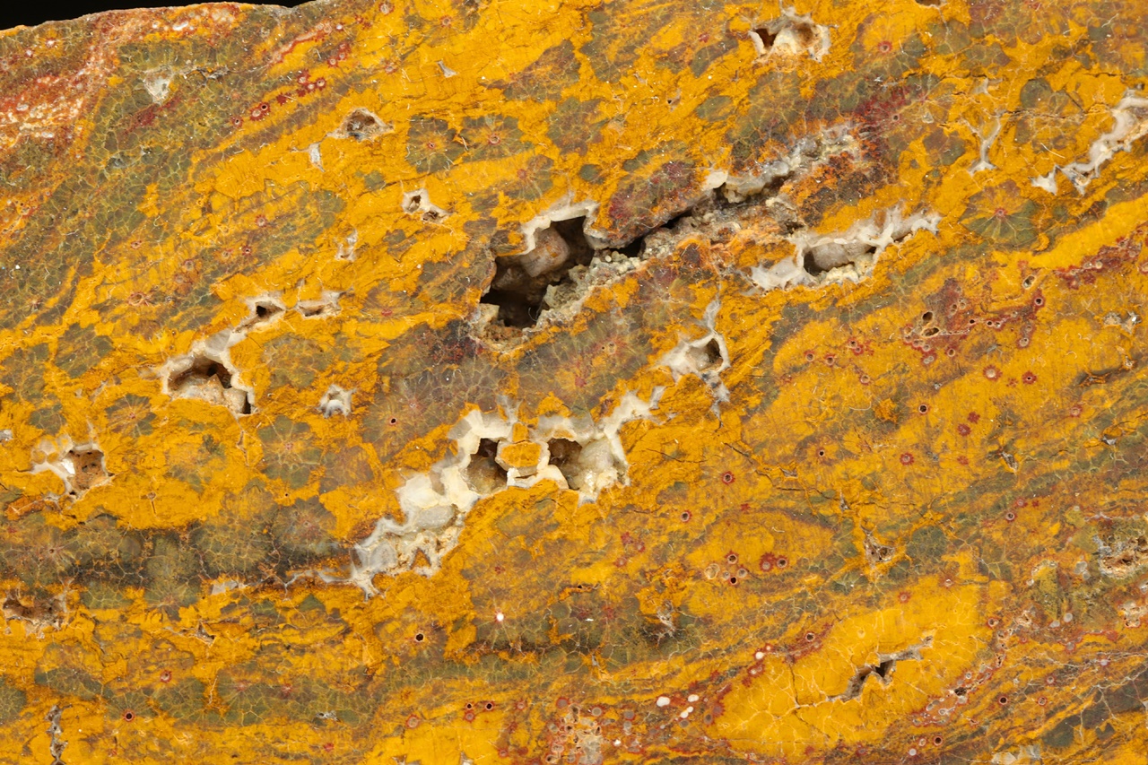 Ferruginous quartz - Image 6