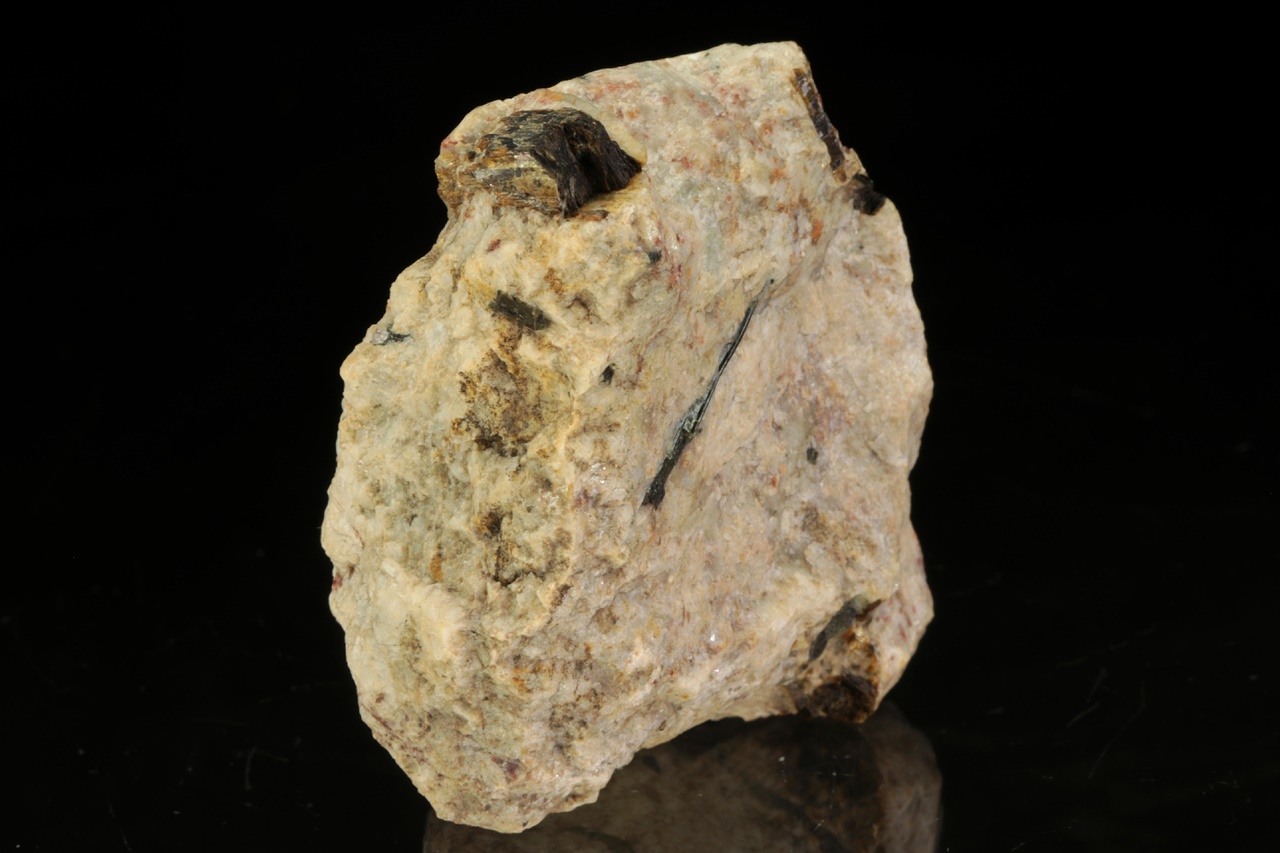 Astrophyllite. - Image 2