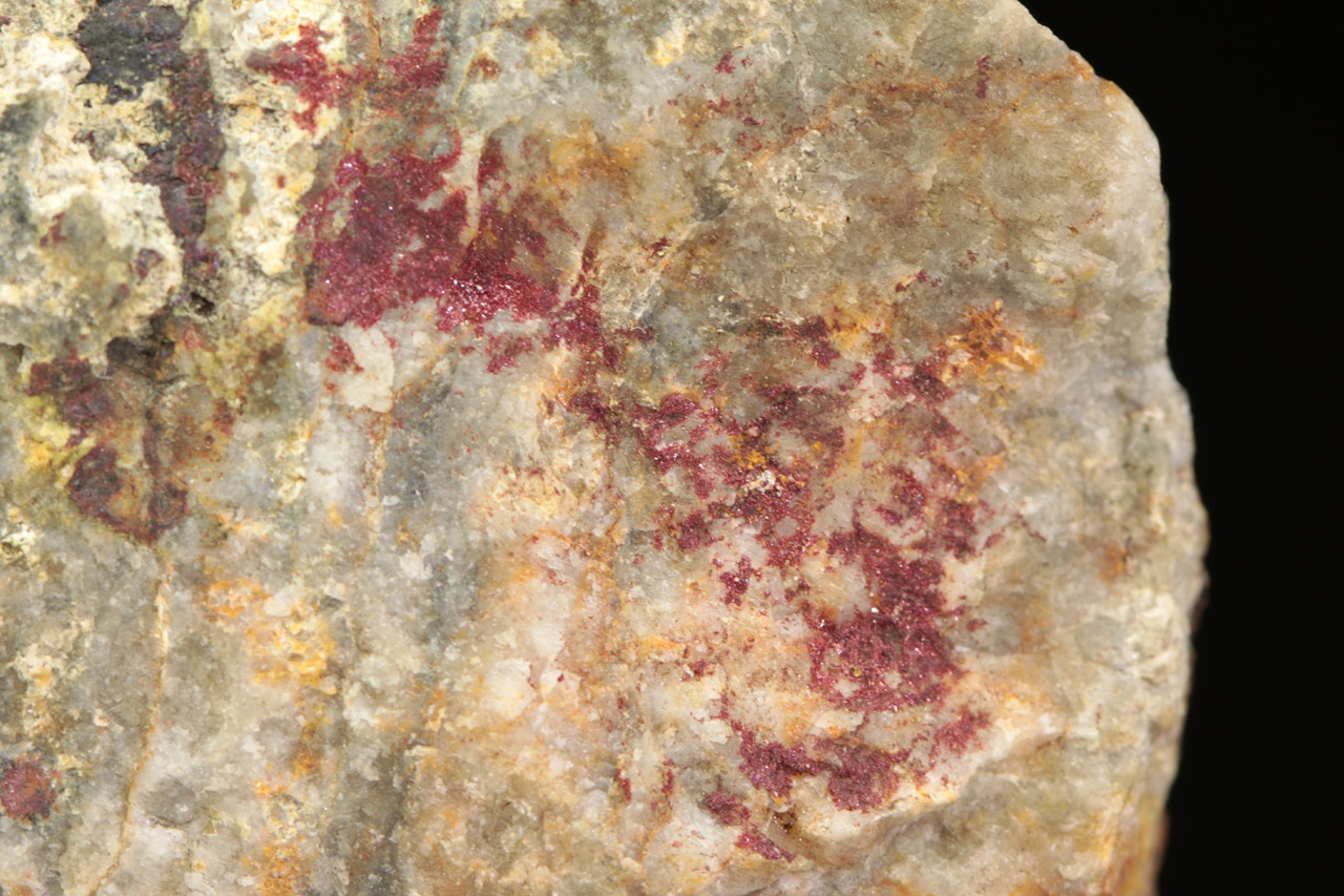 Cuprite (chalcotrichite) - Image 4