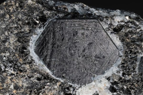 Sapphirine - Image 8