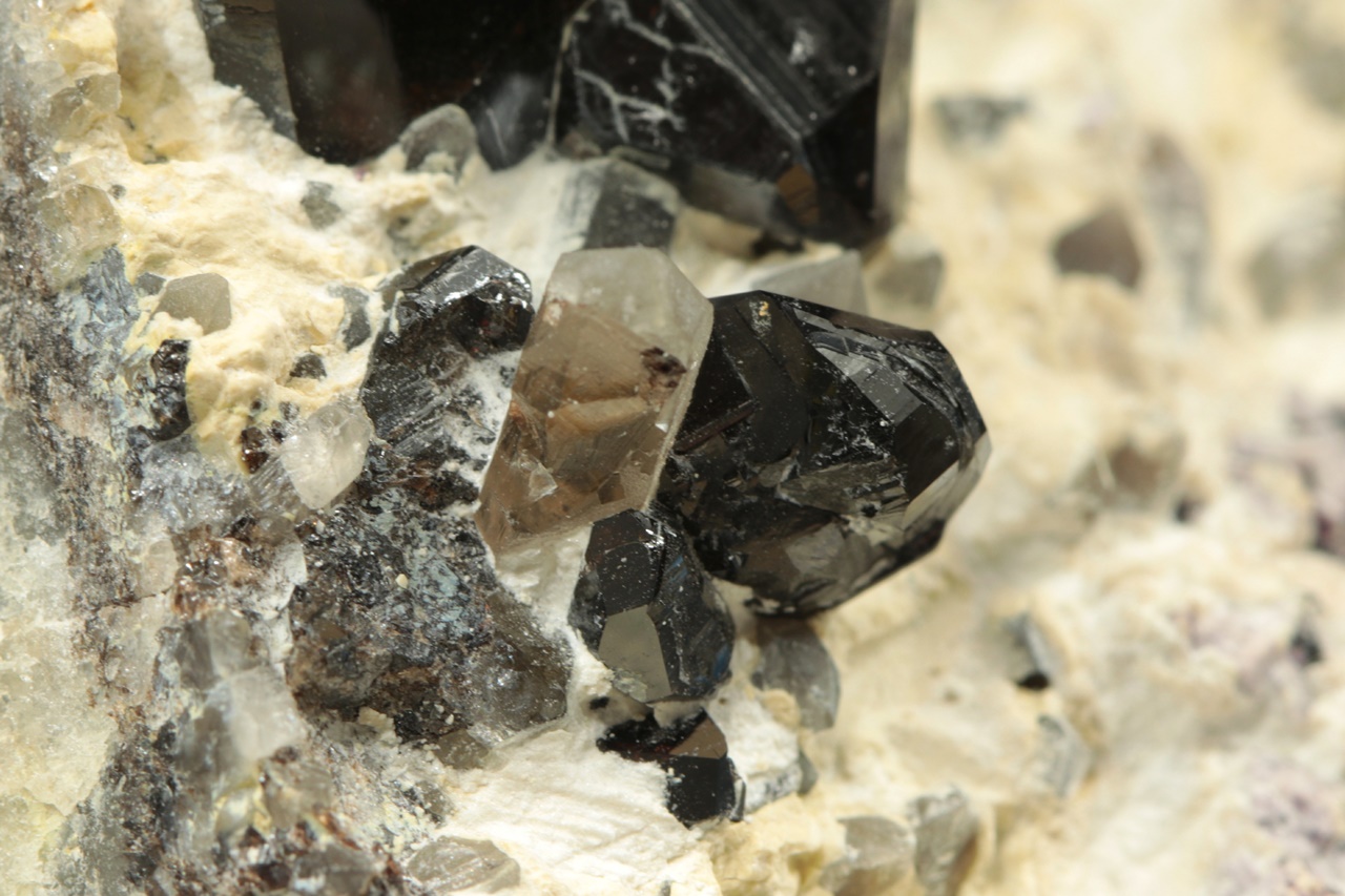 Cassiterite - Image 8